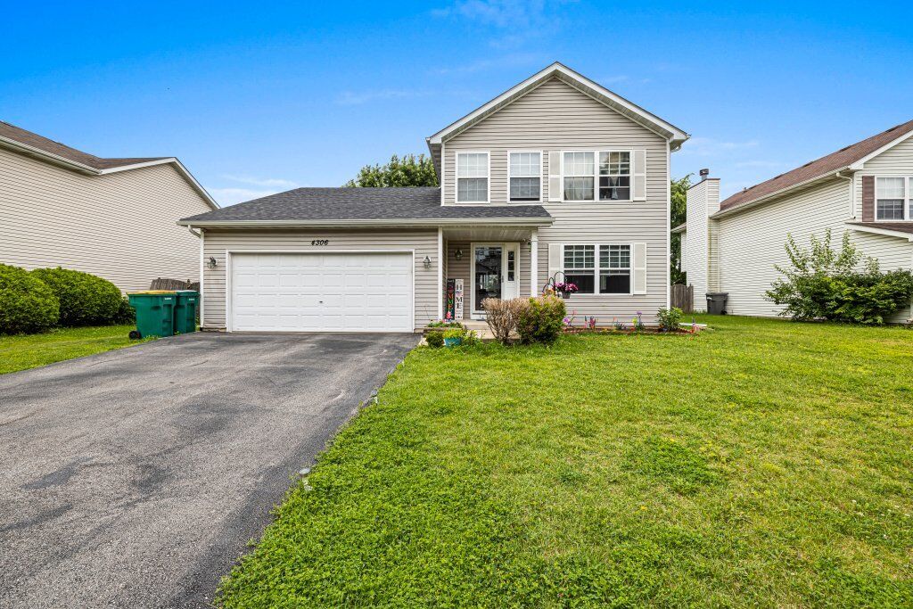 Property Photo:  4306 Anthony Lane  IL 60586 