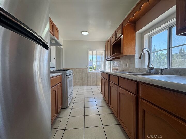 Property Photo: 3464 1/2 Duane Way 1/2 CA 90280