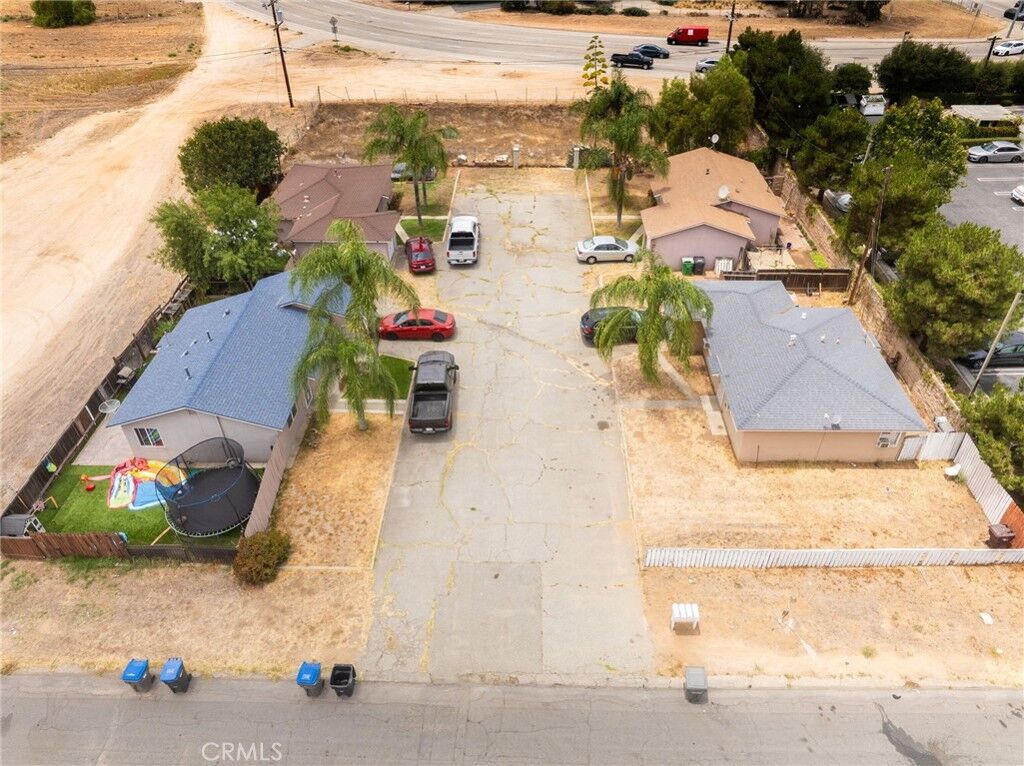 Property Photo: 13051 Lancaster Lane CA 92553