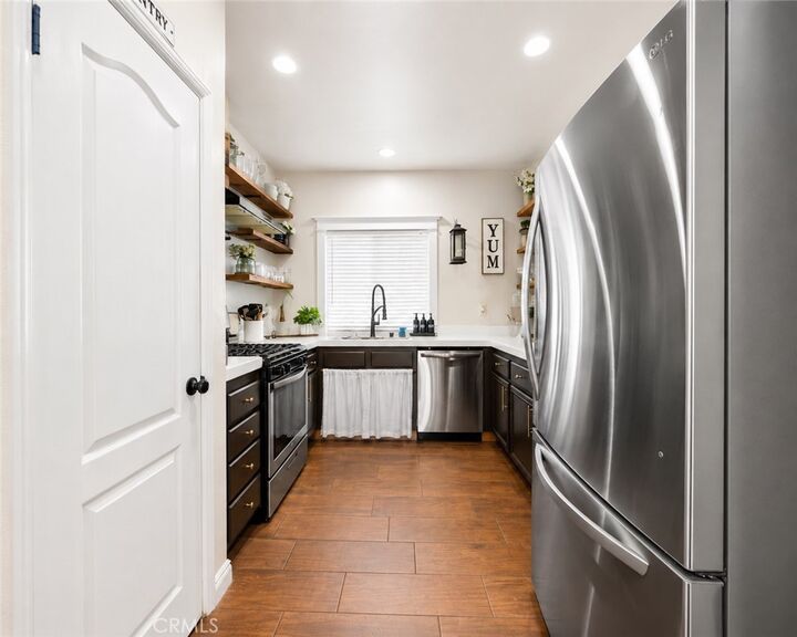 Property Photo:  1732 Giverny Court  CA 92583 