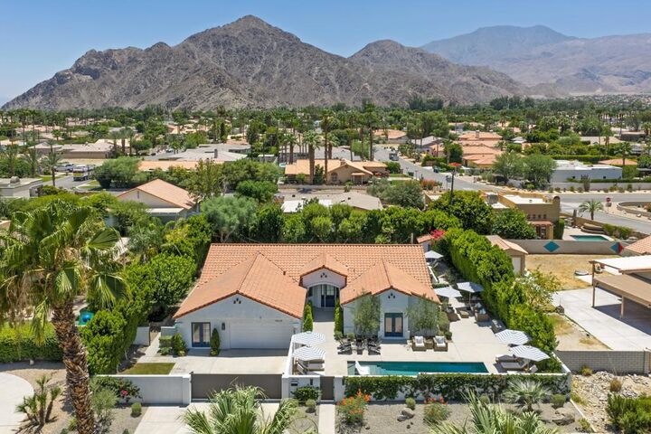 Property Photo:  78625 Avenida Ultimo  CA 92253 