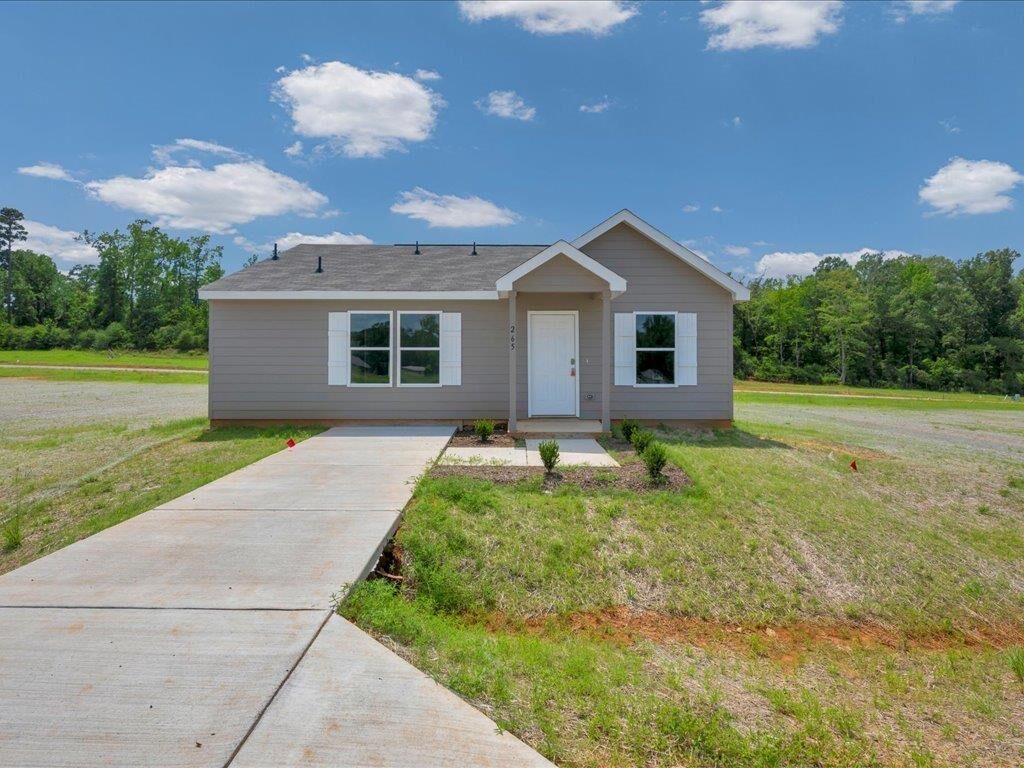 Property Photo:  265 Dana Drive  TX 75901 