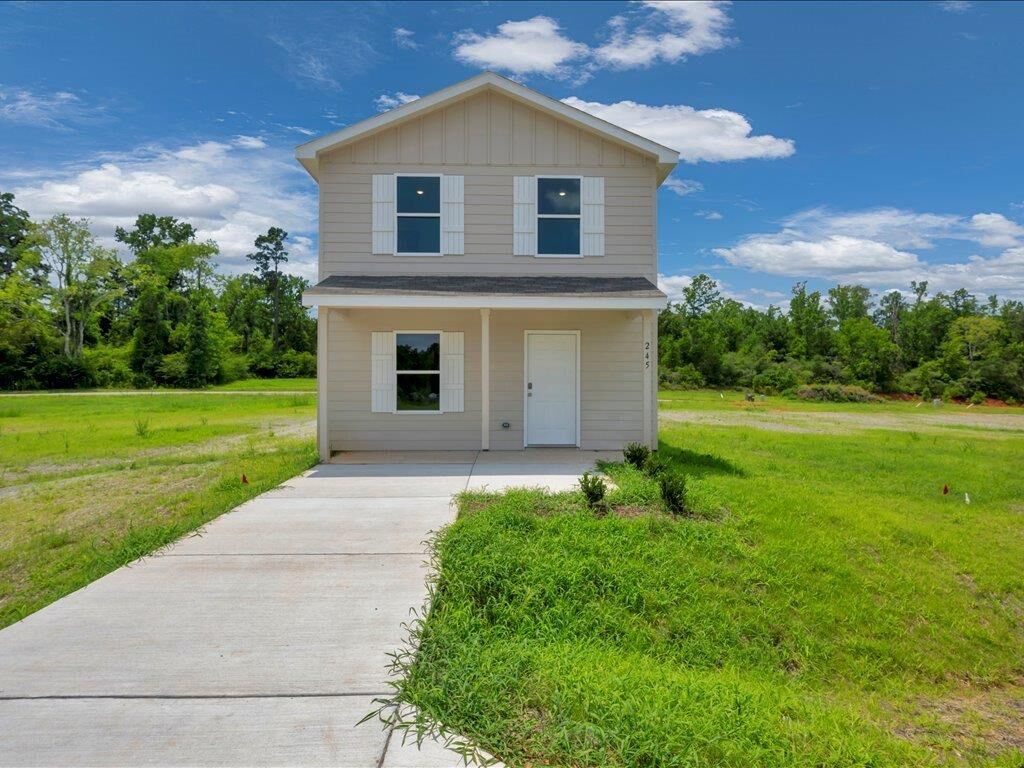 Property Photo:  245 Dana Drive  TX 75904 