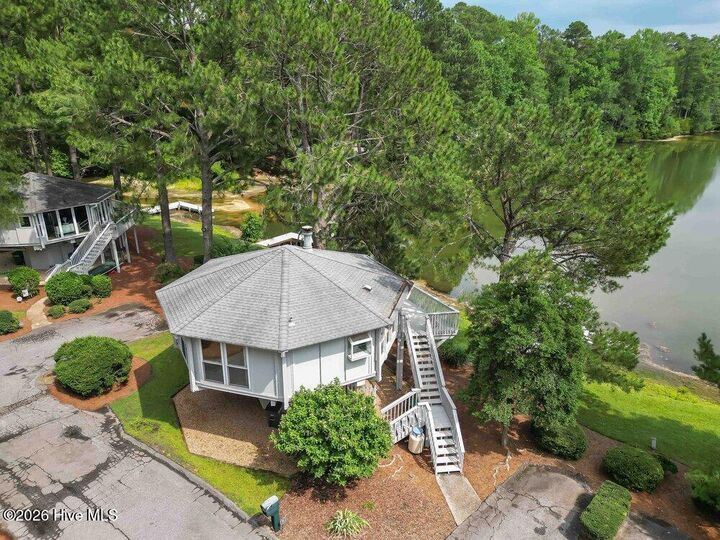 Property Photo:  70 Sugar Gum Lane Unit 9  NC 28374 