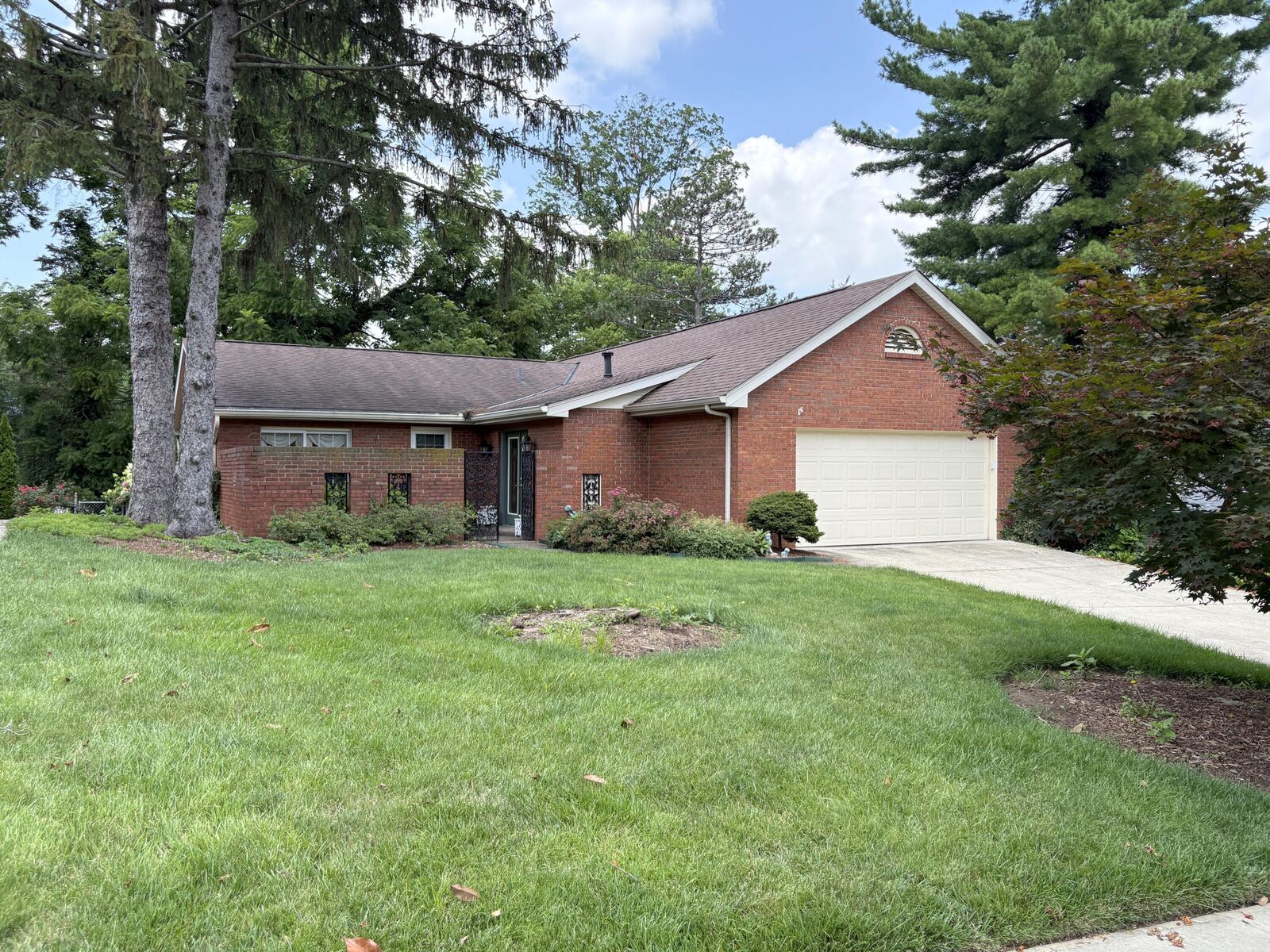 Property Photo: 143 Burdsall Avenue KY 41017