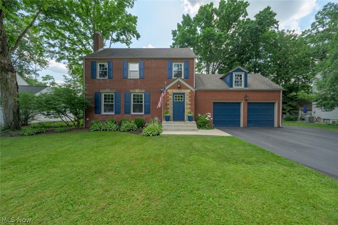 Property Photo: 245 Griswold Drive OH 44512
