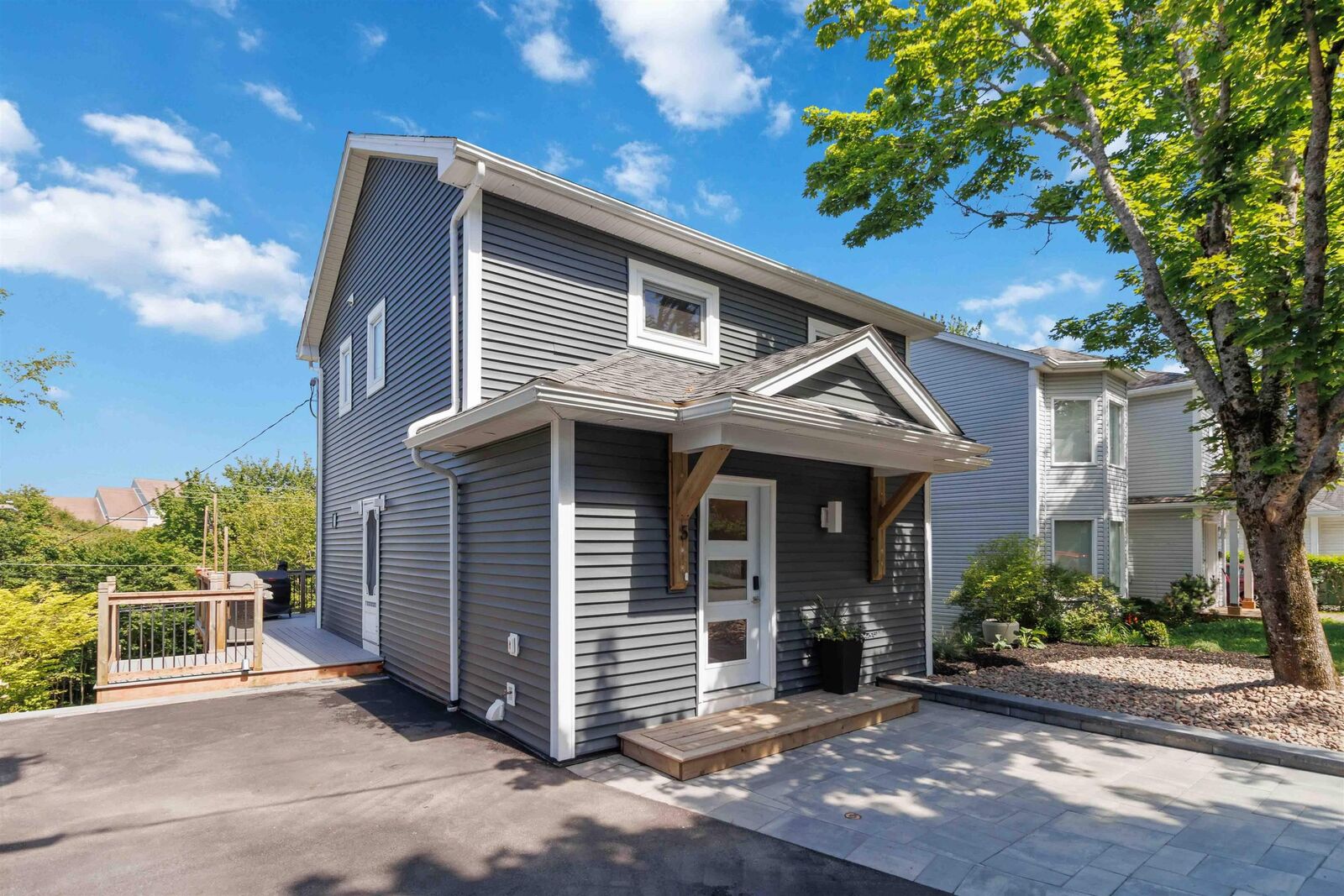 Property Photo:  5 Kilbirnie Lane  NS B3M 4E4 