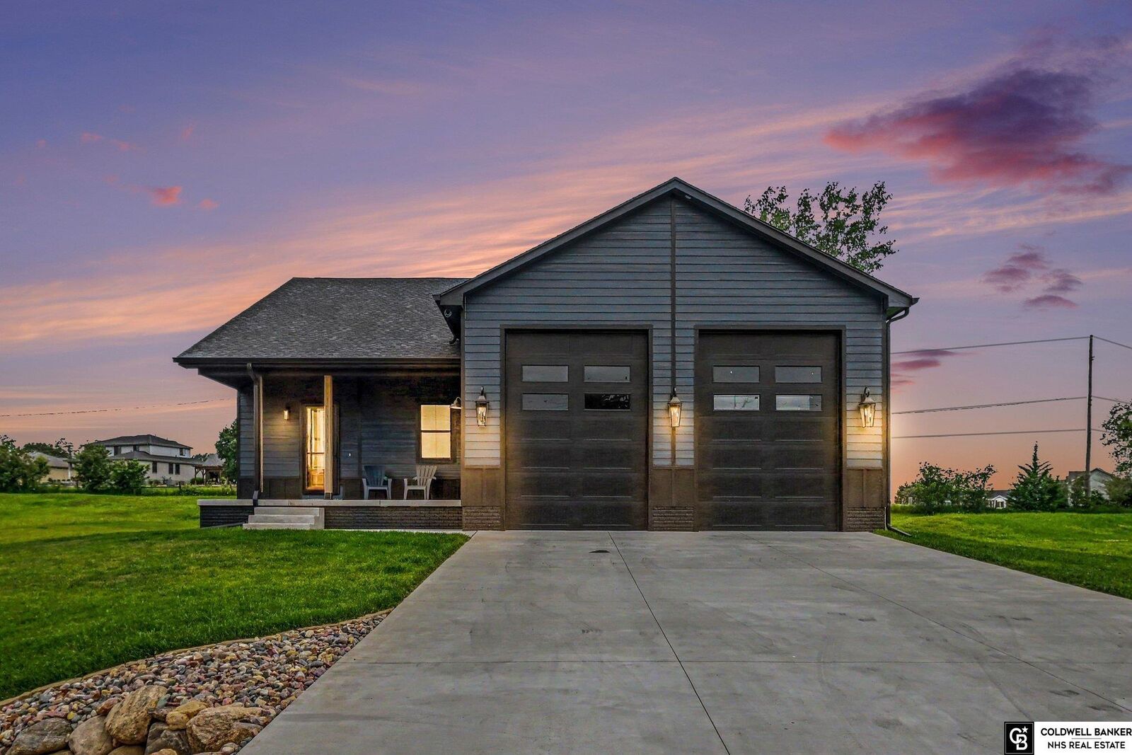 Property Photo:  1929 Beaver Lake Boulevard  NE 68048 