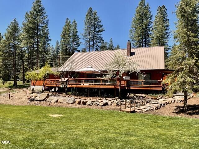 Property Photo:  15780 Homestead Lane  OR 97601 