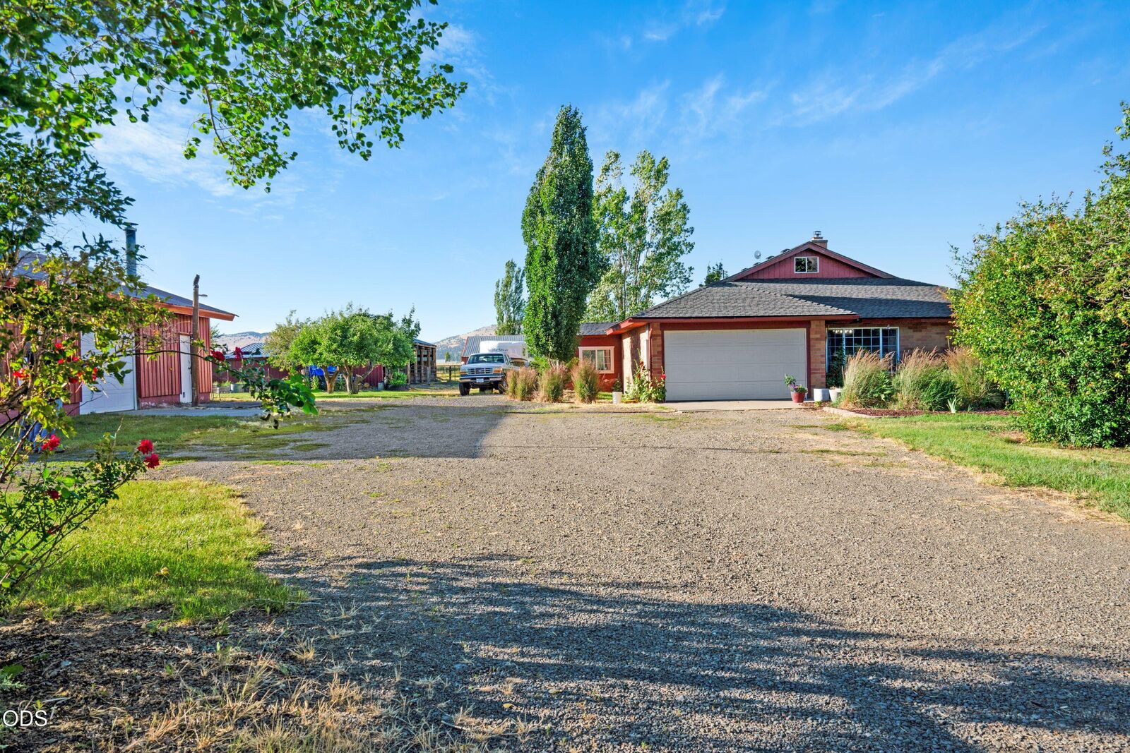 Property Photo:  8230 Hill Road  OR 97603 
