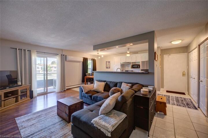 608 Grey Street 18 — photo 1