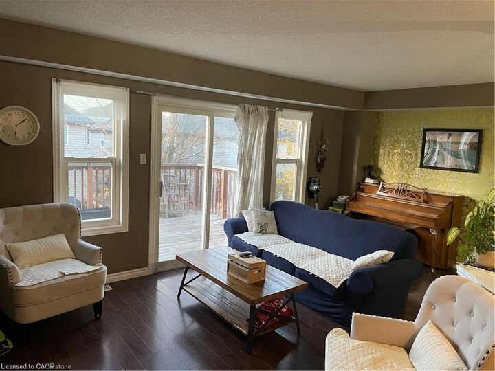 Property Photo:  470 Trembling Aspen Avenue  ON N2T 2T4 