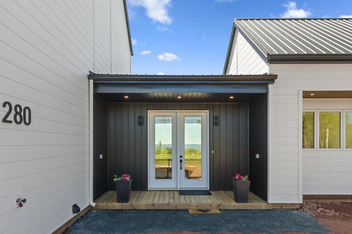 Property Photo: 280 Lighthouse Road PE C0A 2B0