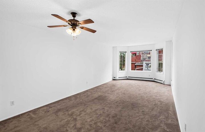 Property Photo: 3205 Sienna Park Green SW AB T3H 3N7