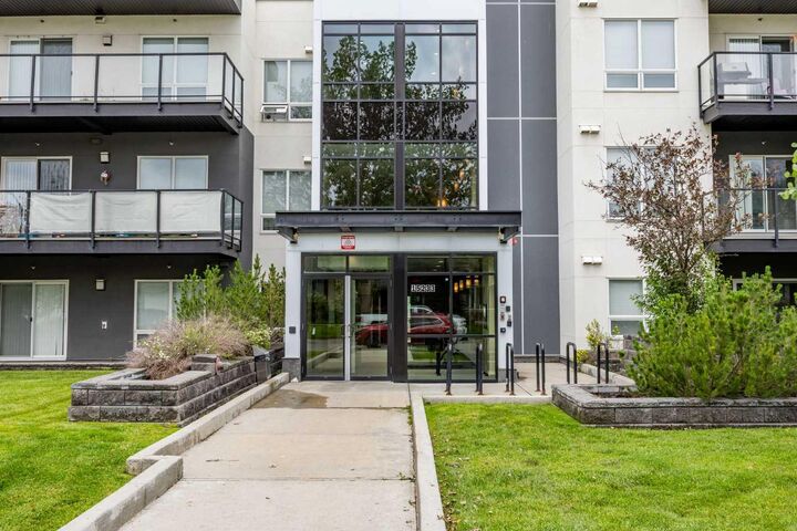15233 1 Street SE 318 — photo 1