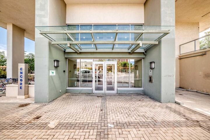 Property Photo: 77 Spruce Place SW 1407 AB T3C 3X6