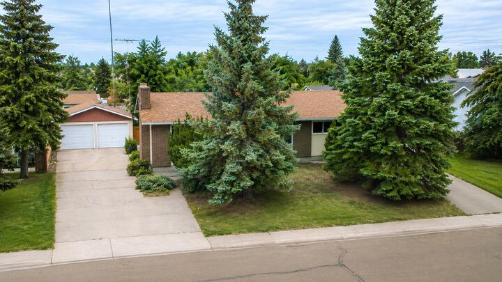 303 Nill Place — photo 1