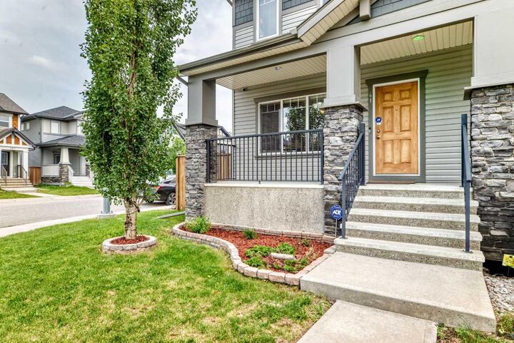 Property Photo: 41 Skyview Ranch Manor NE AB T3N 0K7