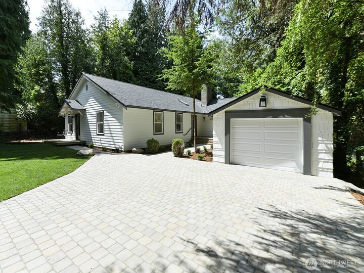 Property Photo: 8529 29th Avenue NW WA 98117