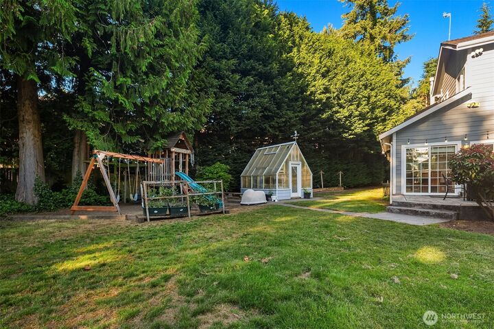 Property Photo:  1631  180th Place SW  WA 98037 