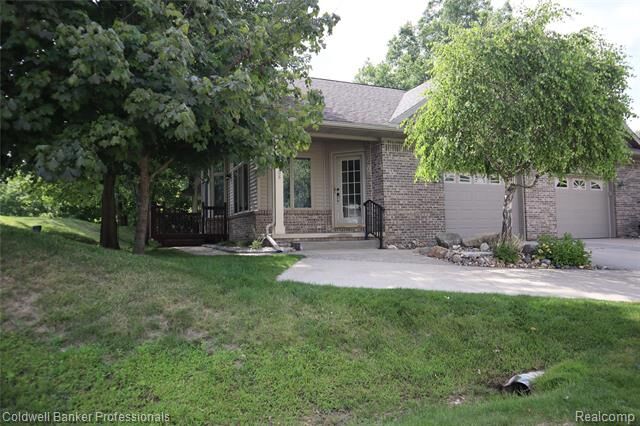 Property Photo:  13368 Julie Anne Court 1  MI 48430 