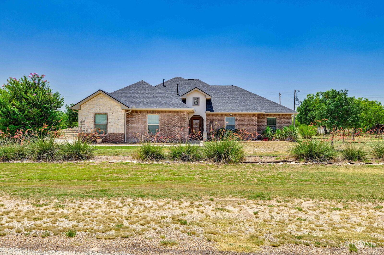 Property Photo:  1755 Reece Road  TX 76904 