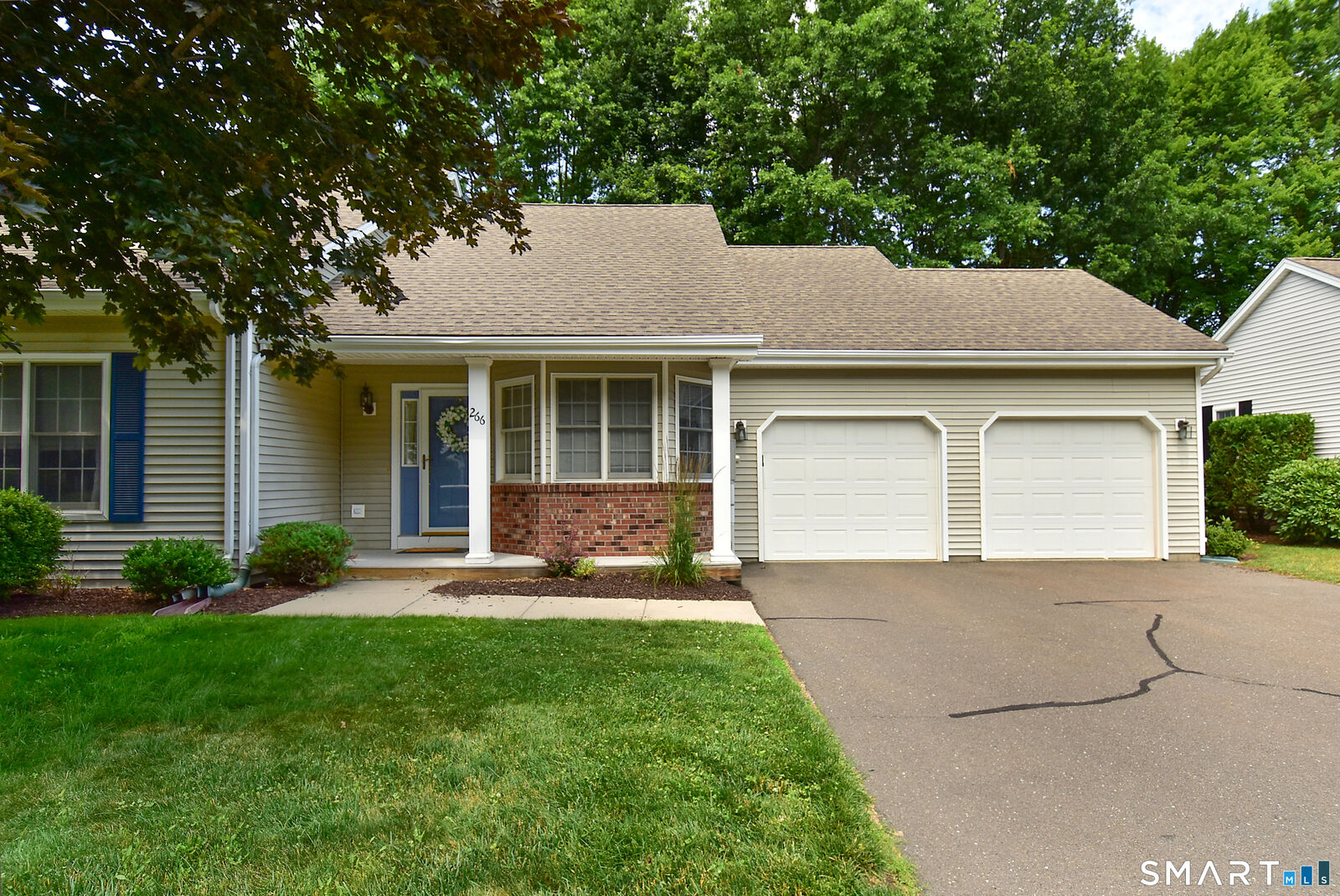 Property Photo:  266 Kings Landing 266  CT 06095 