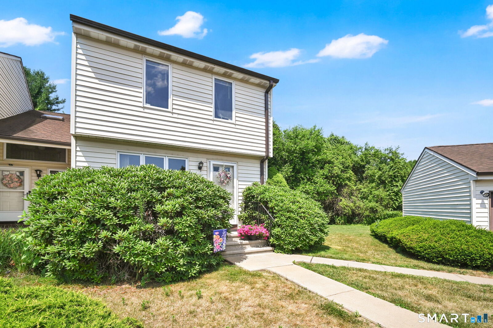 Property Photo:  3 Foncine Lane 5  CT 06074 