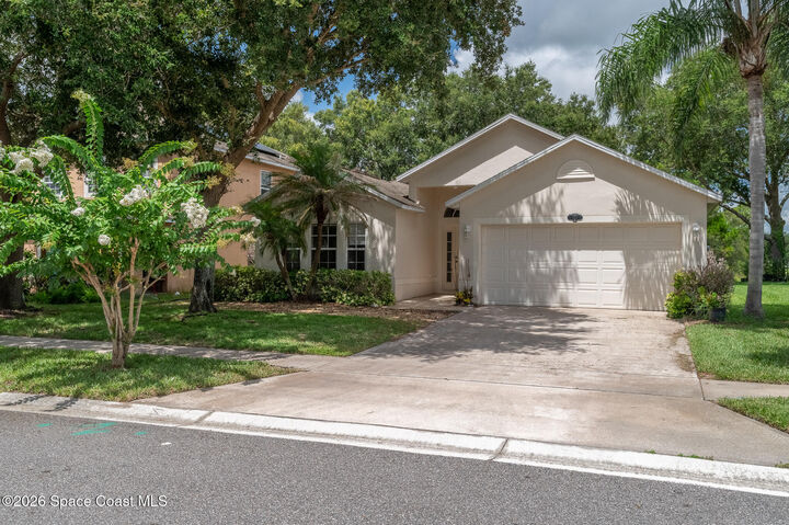 Property Photo:  537 Mason Drive  FL 32780 