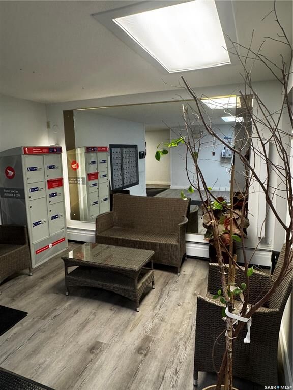 Property Photo: 2125 Osler Street 303 SK S4P 4G9