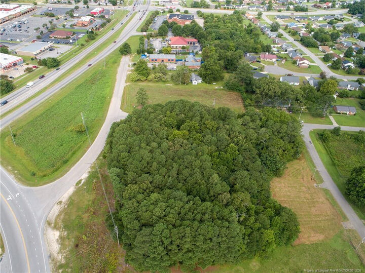 Property Photo: 1631 Ferndale Drive NC 28314
