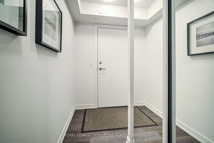 Photo de la propriété: 525 Adelaide Street W 531 ON M5V 0N7
