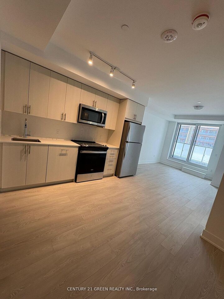 Property Photo:  2545 Simcoe Street N 219  ON L1L 0W3 