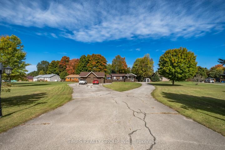 Property Photo:  26 Evans Drive  ON K0M 1N0 