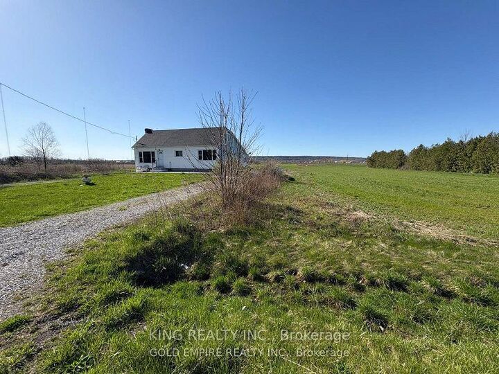 Property Photo: 4266 Greenlane Road ON L0R 1B1