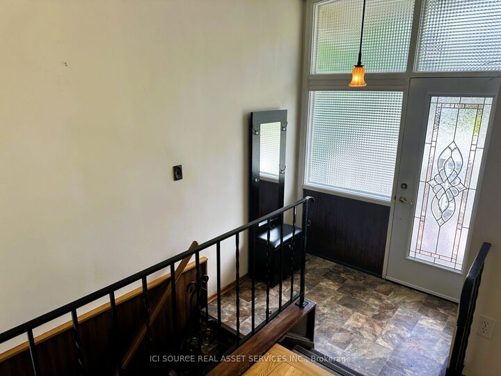 Property Photo: 275 St Anne's Crescent ON K9H 5J3