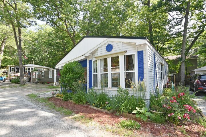 9910 Northville Crescent B11 — photo 1