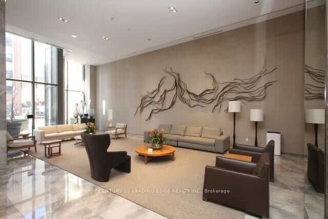 Property Photo:  1 Bedford Road 815  ON M5R 2B5 