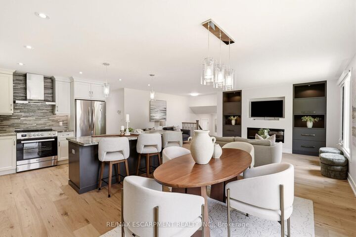 Property Photo: 2234 Kilbride Street ON L7P 0J4