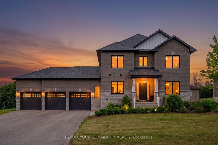 14 McCrae Crescent — photo 1