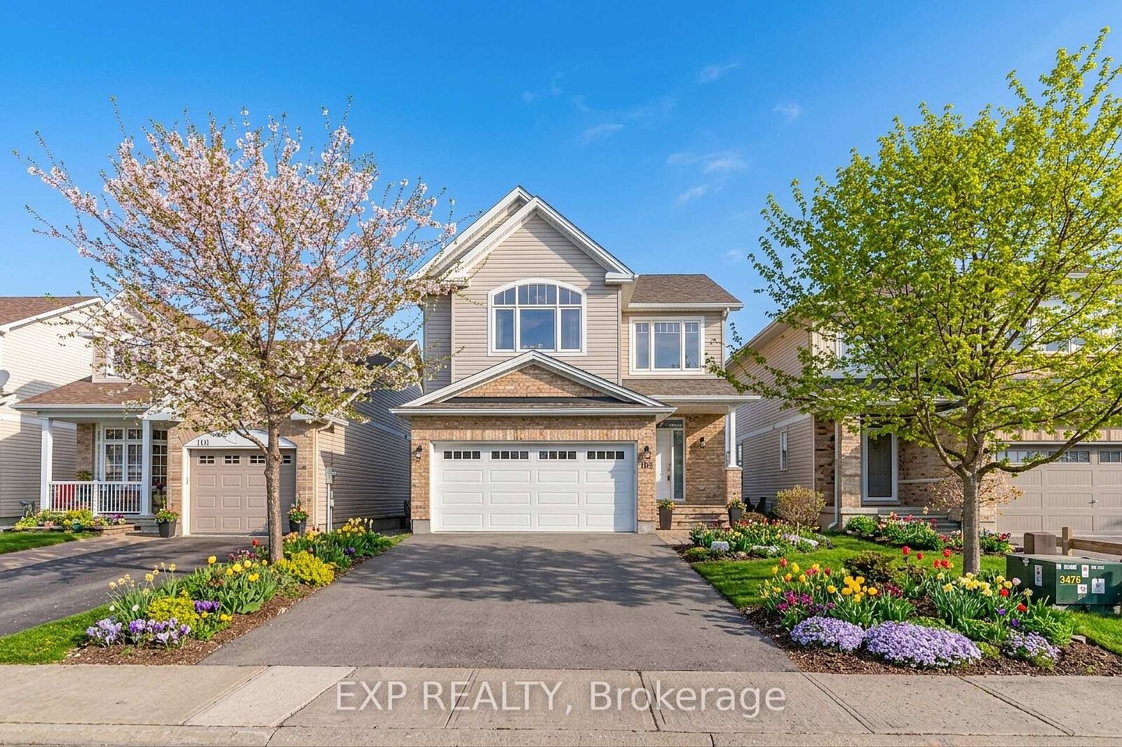 Property Photo: 106 Bert Hall Street ON K7S 0G9