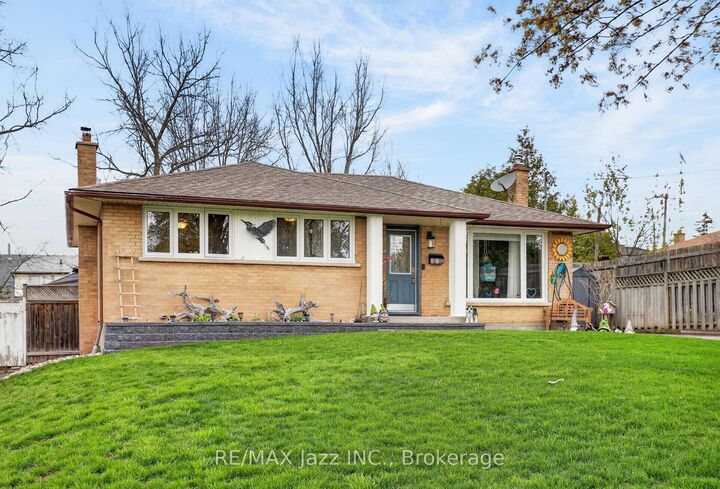 1206 Belvedere Avenue — photo 1