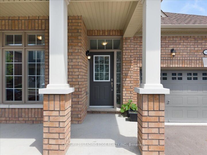 Property Photo:  16 Faimira Avenue  ON L4P 0S4 