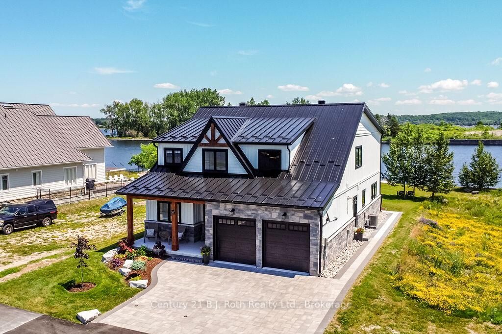 Property Photo: 53 Dock Lane E 27 ON L0K 1R0