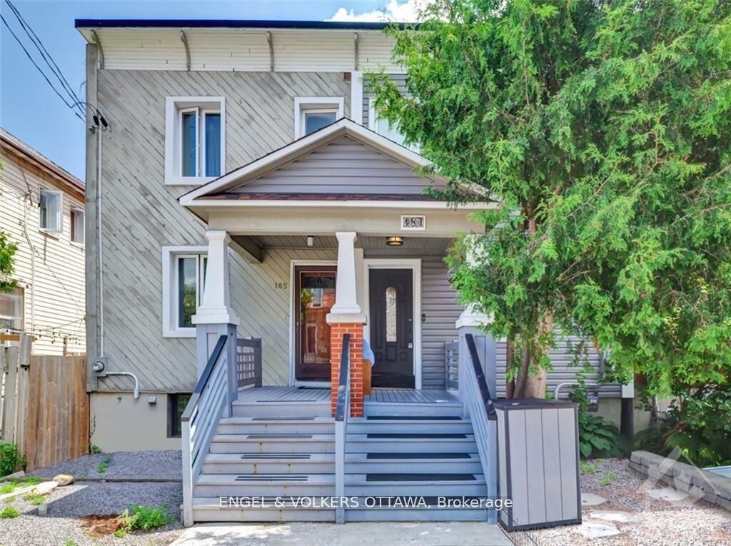 Photo de la propriété:  187 Ivy Crescent  ON K1M 1X9 