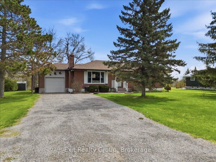 Property Photo:  196 Elmwood Drive  ON K8N 4Z4 