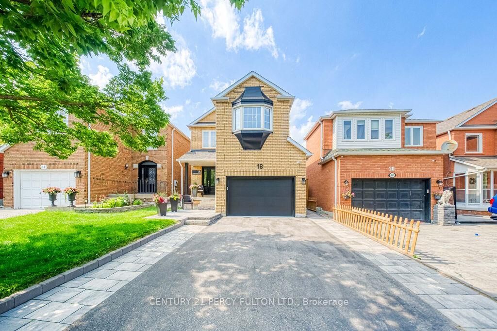 Property Photo:  18 Booth Crescent  ON L1Z 1H6 