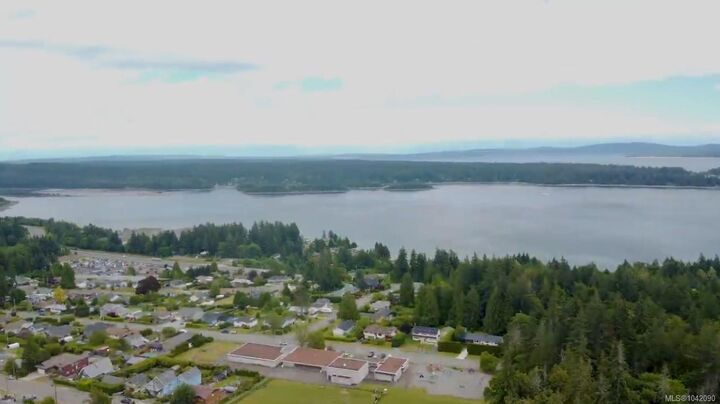 441 Thetis Dr — photo 1