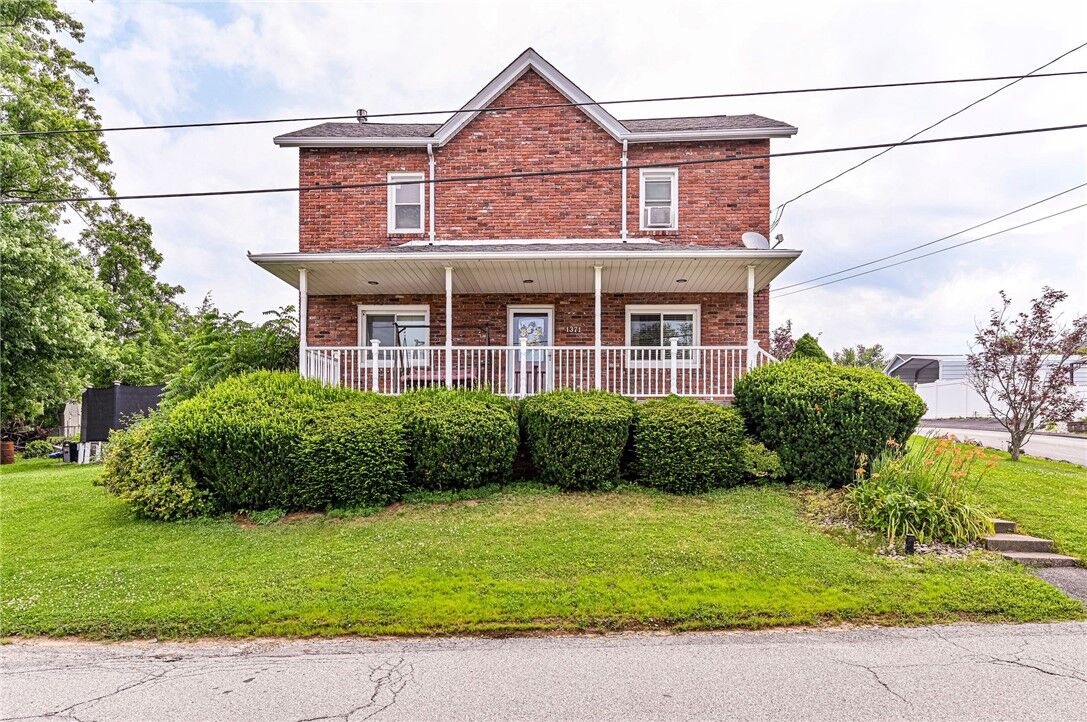 Property Photo: 1371 2nd Street PA 15692