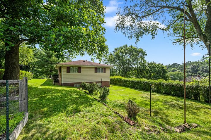 Property Photo: 218 Brand Ave PA 15126